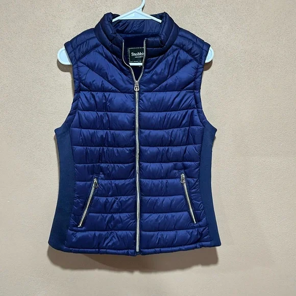Puff vest by Snobbish Collection - Picture 1 of 4